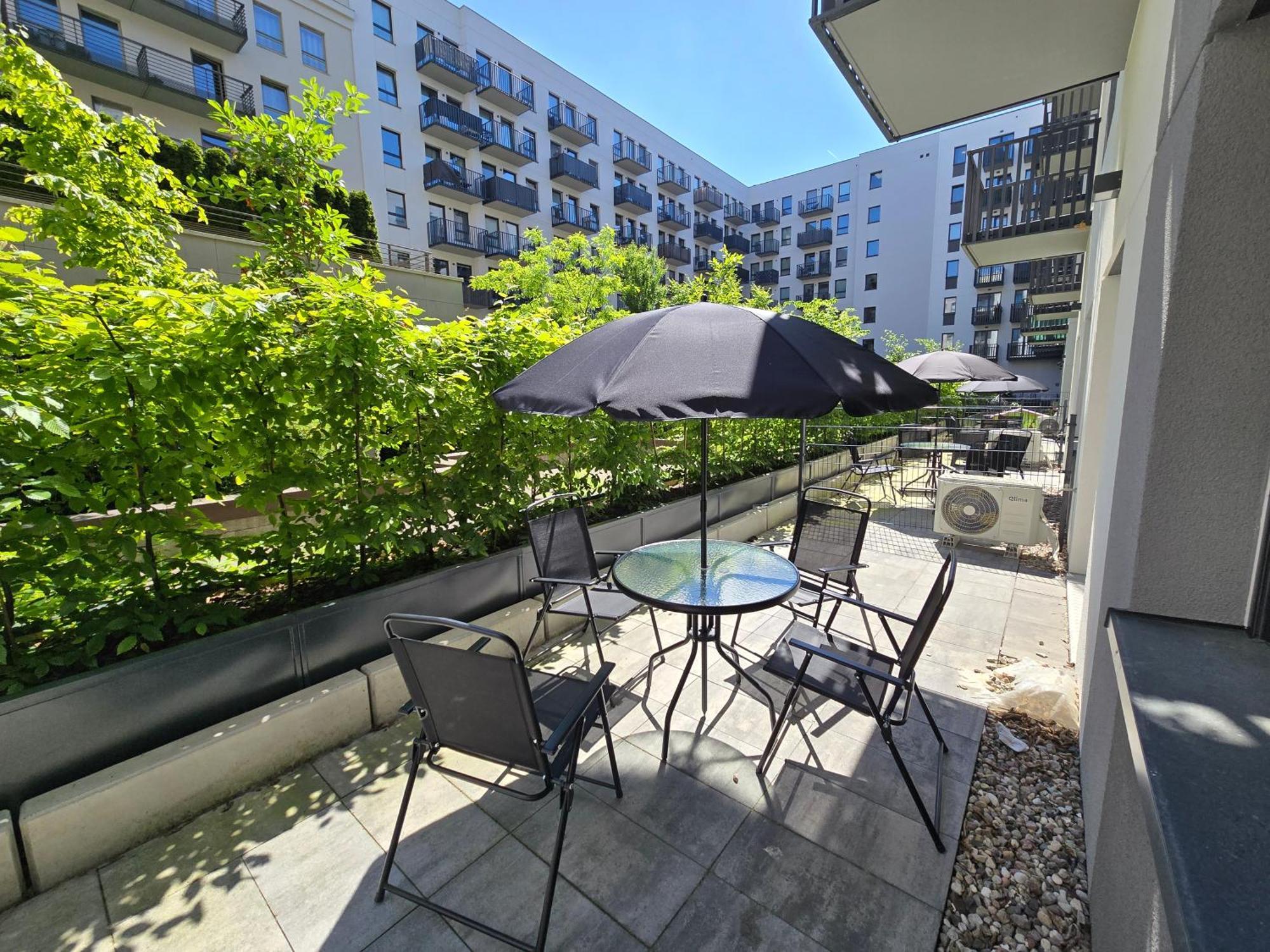 シュチェチンNova Oasis Gardenアパートメント エクステリア 写真